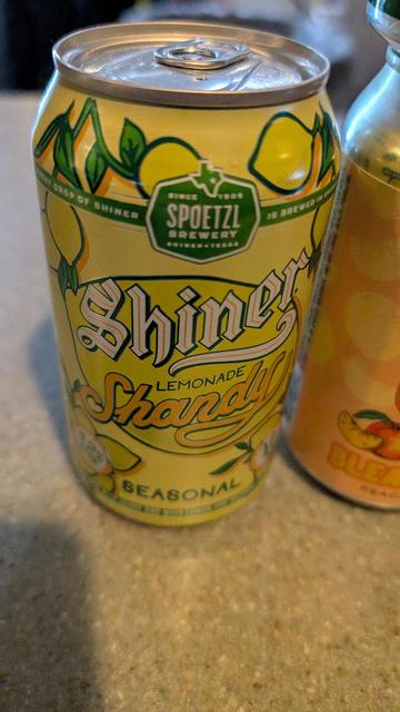 Can of Shiner Shandy beer