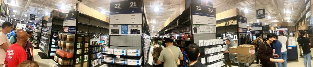 panoram of the line to registers