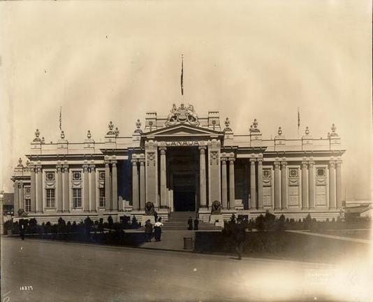 Front view of Canada building