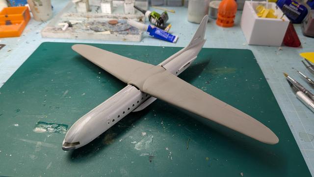 Minicraft/Mastercraft Saab S-100 airliner 1/144 scale model