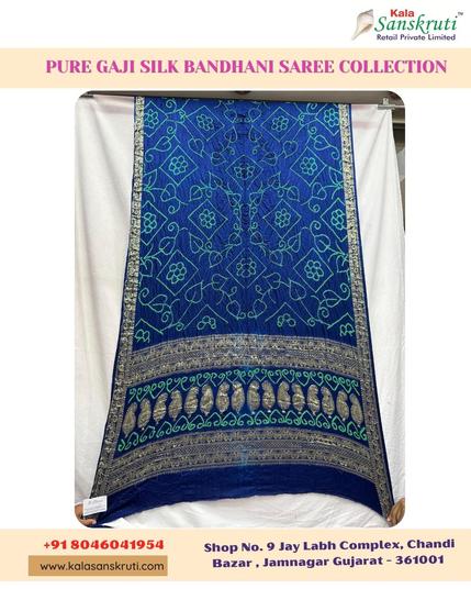 ✨ Regal Indigo Dreams! ✨ Our NEW All Over Pure Gaji Silk Bandhani Saree is pure artistry. 💙
