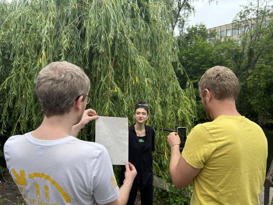 amateurhafter Videodreh in Charlottenburg bei Getröpfel