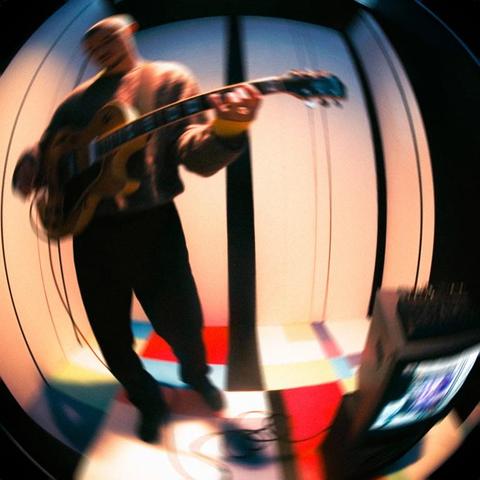 An image of the cover of the record album 'Easier' by Oscar Jerome