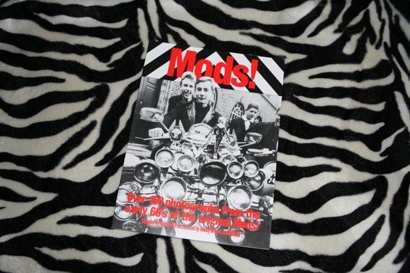 Book MODS ! Richard Barnes 20€