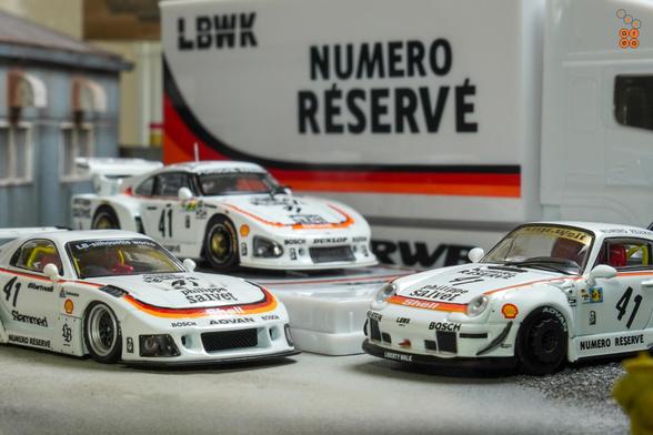 Three cars in Numero Réservé livery in 1:64 scale on AREA 164