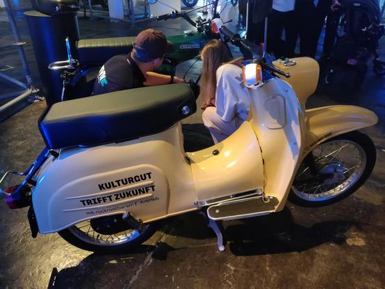 Simson Schwalbe mit E-Motor.