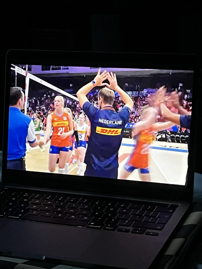 Dutch volleybal players celebrating 