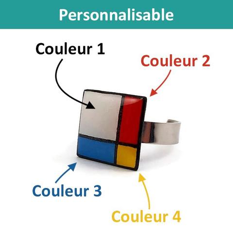Bague fantaisie éco-responsable en forme de carré divisé en 4 formes rectangulaires et carrés aux couleurs personnalisables.
La perle est réalisée en CD recyclé, découpée et peinte à la main, puis recouverte de résine époxy.
L'anneau réglable est en acier inoxydable argenté ou doré.