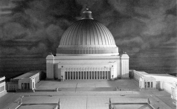 Architecture and democracy: principles
It is not about how attractive the building is, but about how the community lives in it - and with it.