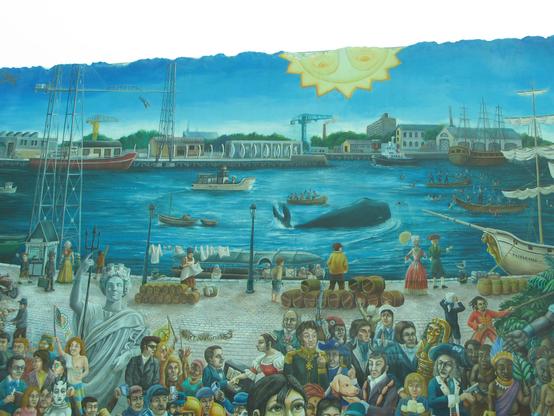 Fresque représentant le port de Nantes, avec des navires négriers, des baleines et une foule hétéroclites de plusieurs époques différentes.