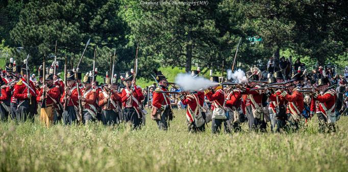 British line begins to engage