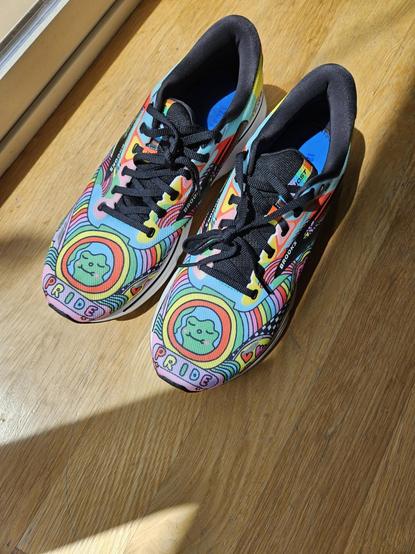 Pride shoes - Brooks Ghost 15