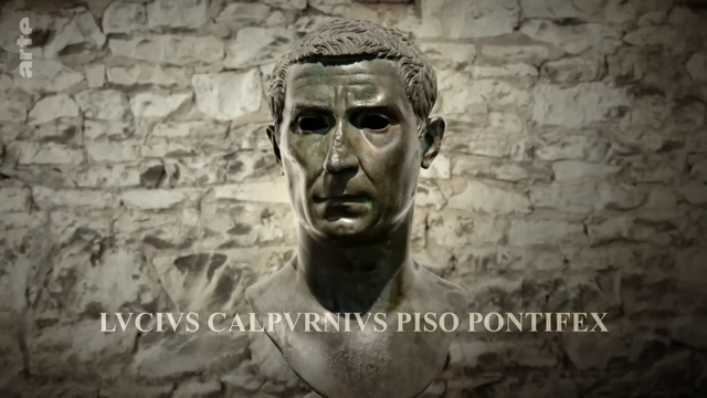 Lucius : partisan de la République de Rome, donc opposant politique à l'Empereur, a été invisibilité par les historiens romains pour permettre d'attribuer ses victoires militaires à l'Empereur Auguste et sa famille impériale -> condamnation à l'oubli selon le principe de damnatius...... 