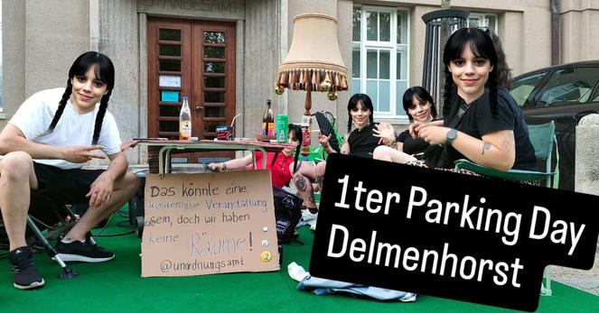 Gestern neben dem Streetfood Fest in Delmenhorst: Das Unordnungsamt und Freunde nehmen (sich) Platz für inklusive #Kultur in #Delmenhorst. Darum haben wir kurzzeitig eine Parkfläche besetzt und hatten mit viel Spaß unseren 1ten Parking Day. Was fehlt, sind Räume für echte Subkultur. Natürlich kannst Du dabei sein! Bring Dir etwas zum Sitzen mit, wenn Du magst und kreativen Stuff. Nimm Platz. Schön zu sehen der Zuspruch aus der Stadtbevölkerung zu unserer kleinen chilligen Aktion. Wir wurden sogar nur 1x angepöbelt. Das ist doch schon was 😘
#reclaimyourcity #parkingday #umsonstunsdraussen #subulturbrauchtplatz #foerderdas
