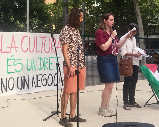 Reivindicació a Barcelona d’un model cultural comunitari i no-comercial