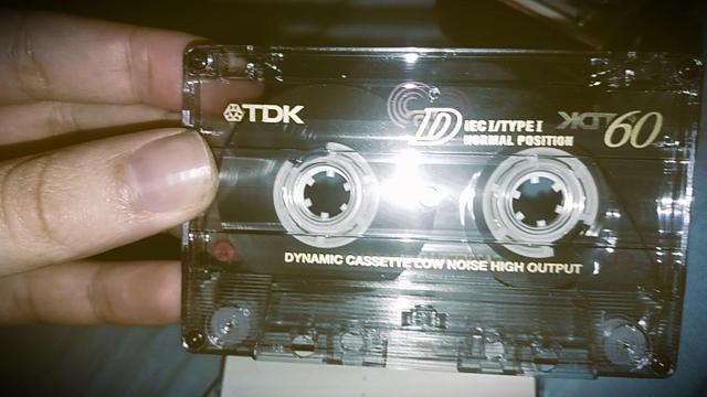 Κασέτα TDK D60 (εναλλακτικό χρώμα) φωτογραφήθηκε από μένα Θεόδωρος Μπαχουμάς