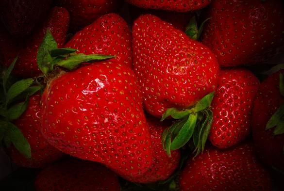 Erdbeeren gross...