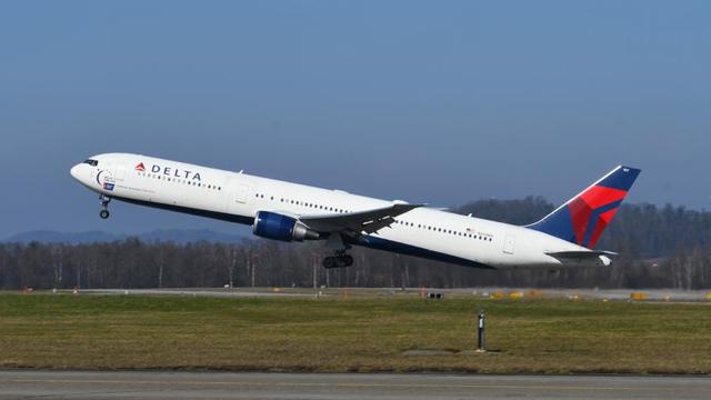 Delta Air Lines Boeing B767-432 ER MSN 855 Zurich, Switzerland