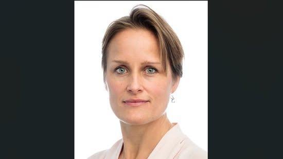 This is an undated image released by the United Kingdom Foreign Office shows new #MI6 (spie)chief 
#BlaiseMetreweli {47}
 Current #Q :  director of #technology and #innovation.

https://nos.nl/artikel/2571312-voor-het-eerst-een-vrouw-aan-het-roer-bij-britse-geheime-dienst-mi6