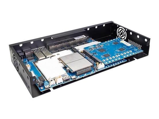 Banana Pi BPI-R4 Pro, it is easy to do a Wifi7 Router and Gateway. which project are you want to do???
https://docs.banana-pi.org/en/BPI-R4_Pro/BananaPi_BPI-R4_Pro
#OpenWrt #WiFi7 #WiFi #Router #gateway #Network #BananaPi #OpenSource #Wireless #Mediatek #MT7988A 