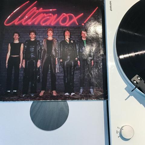 Ultravox ! / Ultravox! (1977)