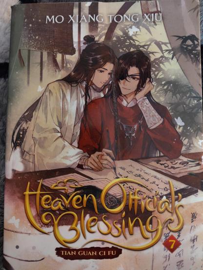 Cover von Heaven officials Blessing Band 7, Xie Lian unterrichtet Hua Cheng im schreiben