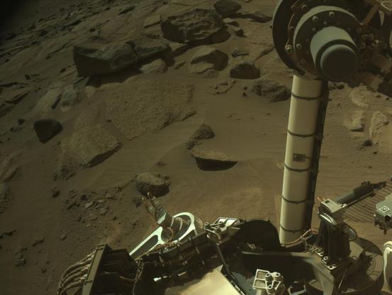 Rover: Perseverance

Earth date: 2024-01-22

Sol: 1040