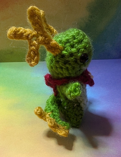 side view of Konqi