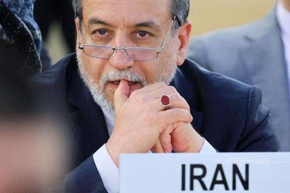 Le ministre iranien des affaires étrangères, Abbas Araghchi, lors d'une session extraordinaire du Conseil des droits de l'homme à l'ONU à Genève, en Suisse, vendredi.