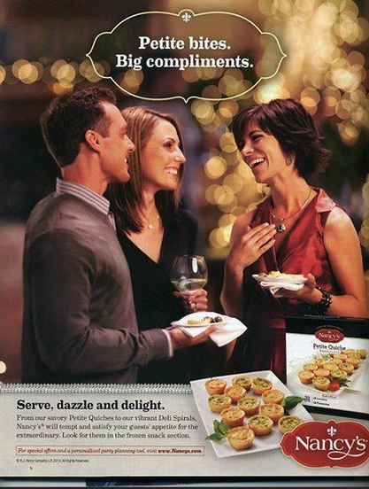 Titre d'une publicité anglaise pour des amuse-gueules de marque Nancy's :"Petite bites. Big compliments".