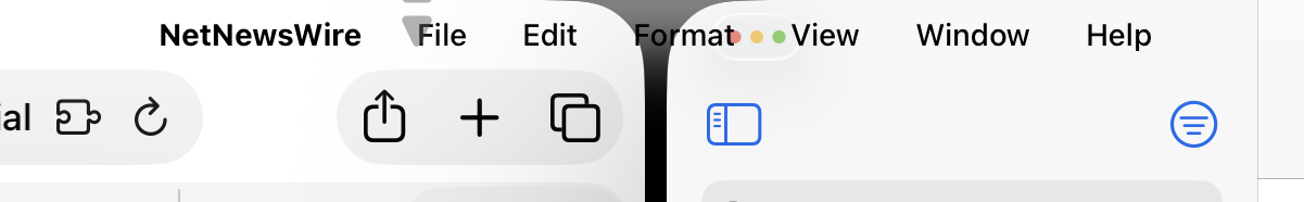 iPadOS 26 two window set up, with barely legible menu bar.