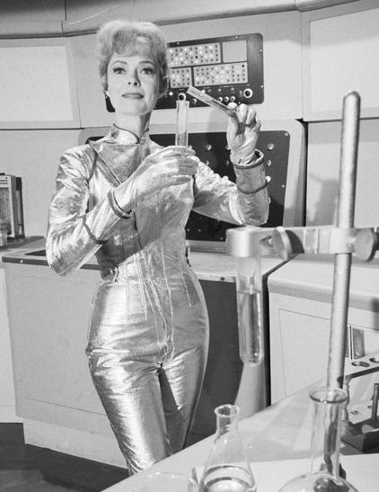 June Lockhart as Maureen Robinson in a publicity still for Lost in Space.