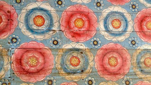Closeup of temple ceiling.