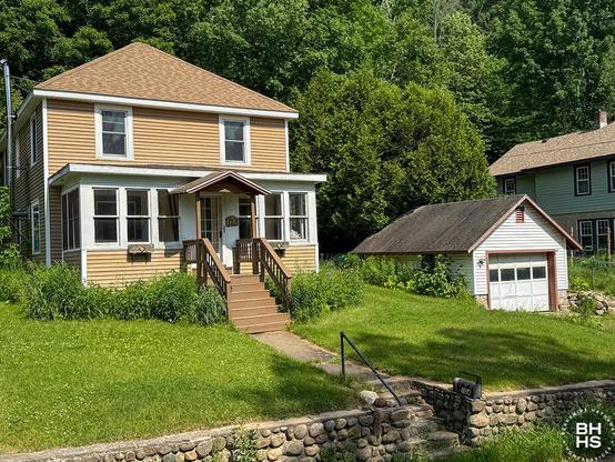 PRICE IMPROVEMENT!
SARANAC LAKE HOME ON OLD LAKE COLBY
Exterior