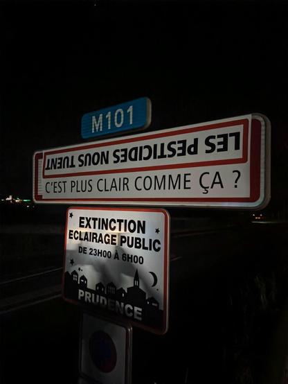 panneau à l'entrée d'un village : les pesticides nous tuent, c'est plus clair comme ça ?