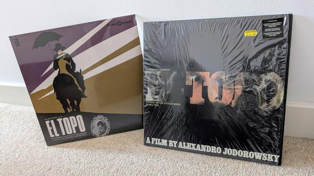 Two different vinyles of El Topo soundtrack.
