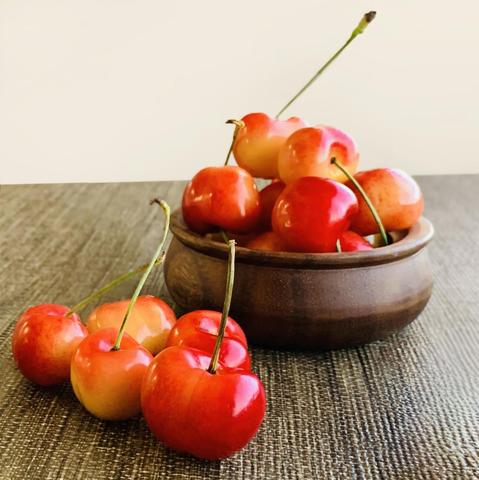 Rainier Cherries 