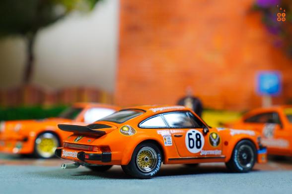 A right side of Porsche 934, 24h Le Mans 1978 on Jägermeister livery in 1:64 scale on AREA 164