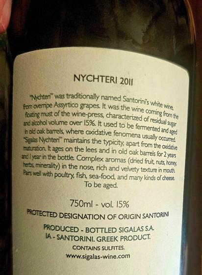 Back label of the 2011 showing 15% alcohol and describing oxidative history and background