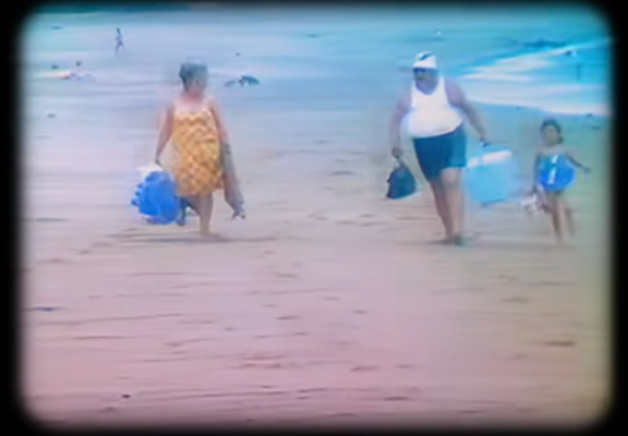 Niagara - L'Amour à la Plage
https://youtu.be/WkPV51HtLfw