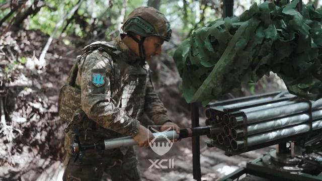 🇺🇦 Ukrainian ground drone  "Volya-E" equipped with a rocket launcher