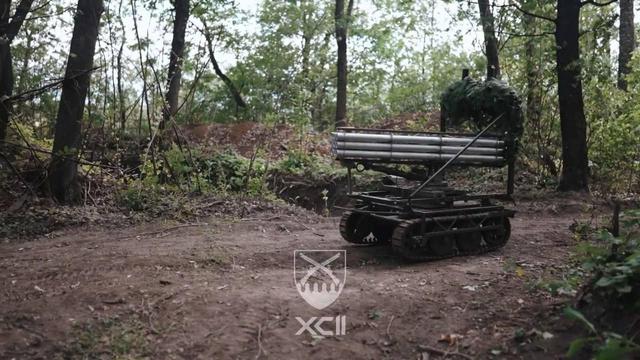 🇺🇦 Ukrainian ground drone  "Volya-E" equipped with a rocket launcher