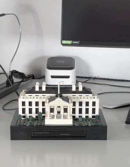 Real working External Lego CD Player Writer made with Lego Bricks MOC build in Lego Architecture The White House. Picture 3 Tiktok Video in the description. databrick