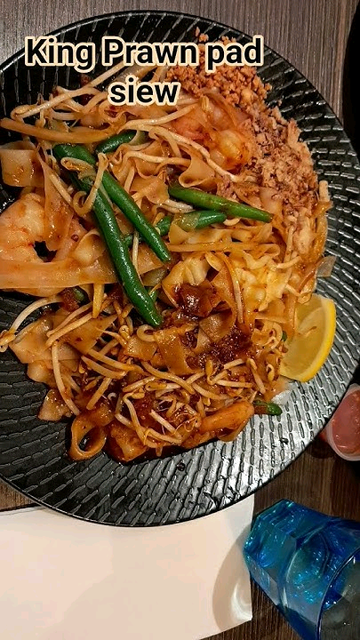 King Prawn pad siew