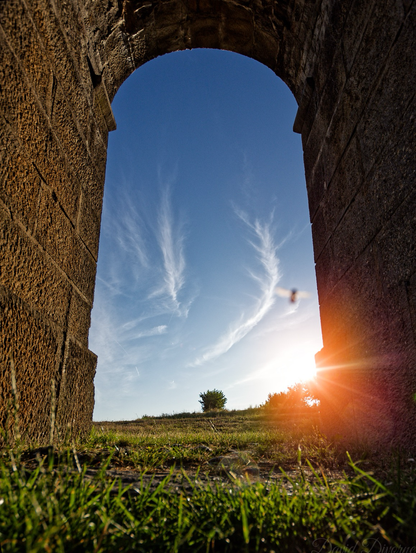 Arche of the east gate of the Avenches