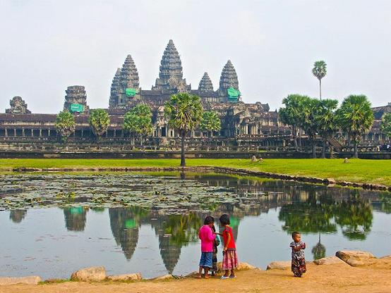 3 Full-day Completely Guided Tour in Siem Reap