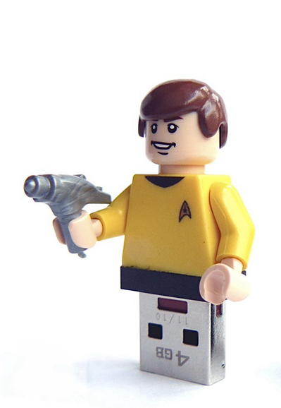 MOC Lego USB Stick in a Lego Minifigure Kirk 