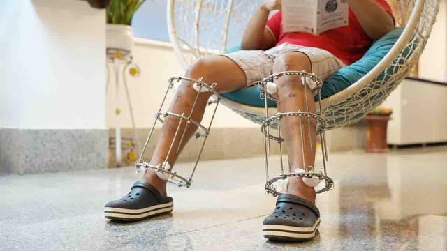 | $_ =
a §
> = AA po f |
ges: Seg Lg
/ a y/ "= I go =
bs A NLT ay
- ; " ny. i gC wr
’ ot v, my £8 / + Ll J
