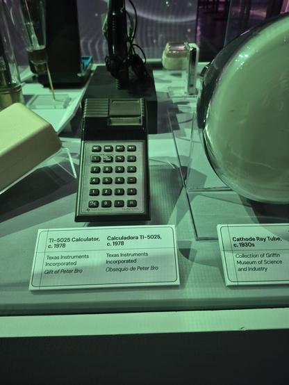 TI-5025 #Calculator, c. 1978

#Calculadora TI-5025, c. 1978

Texas Instruments Incorporated