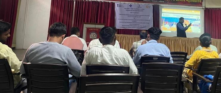 Shreekant Patil led the ESDP on Solar Entrepreneurship for aspiring solar entrepreneurs in the Nashik district. Organized by IIBF - NIESBUD and hosted by JSS Nashik, the program focused on key business and government topics.